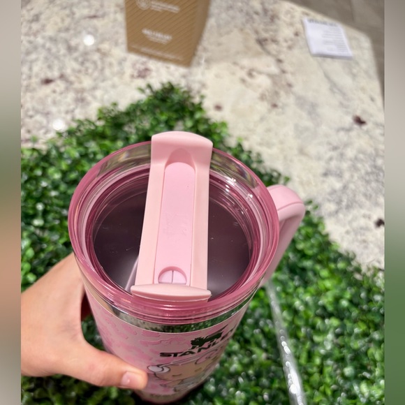 Stanley Pink Hello Kitty Flowstate Tumbler 40 oz - Picture 5 of 5